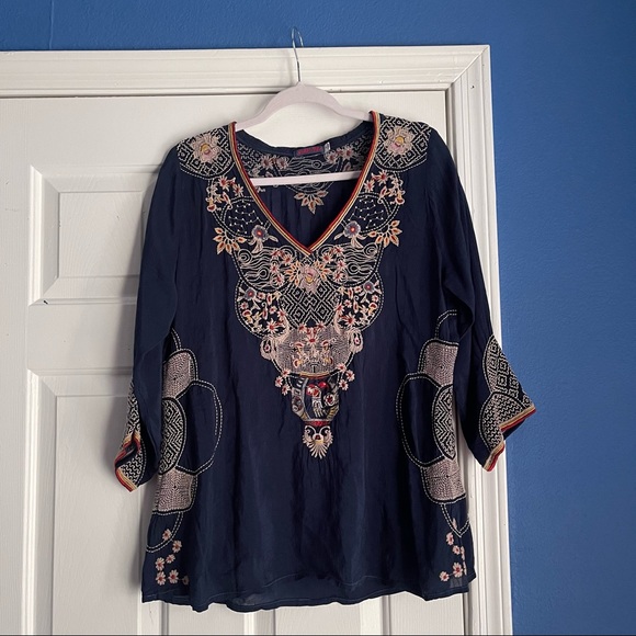 ✨ Johnny Was Peyton Blouse ✨ - Picture 3 of 6